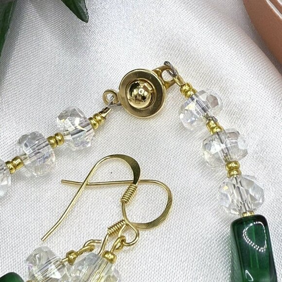 Reimagined Green Glass Crystal Bead Bracelet Earring Set - Picture 3 of 6